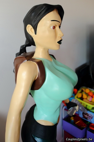 lara croft,statue,taille réelle,facts 2015,achats,craquages,dédicaces